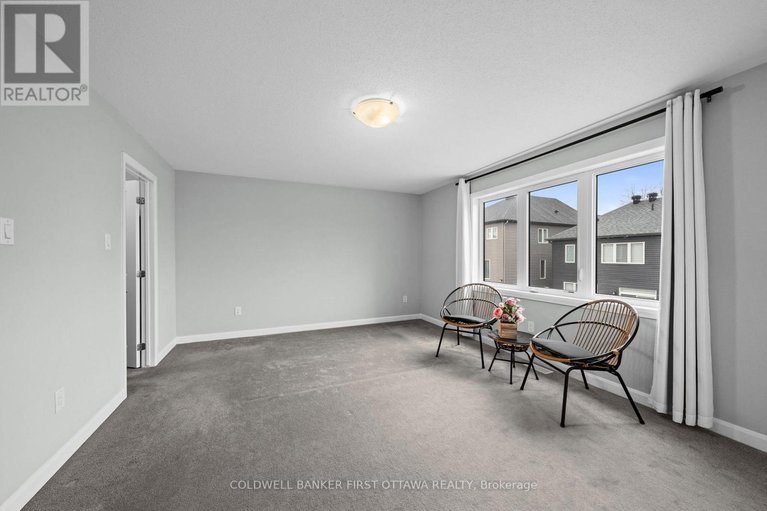 29594082/796-cappamore-drive/half-moon-bay/ottawa/ontario/K2J6V6_21