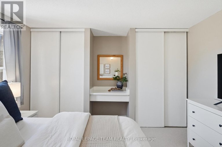 29452274/67-castlefrank-road/glencairnhazeldean/ottawa/ontario/K2L2E6_31