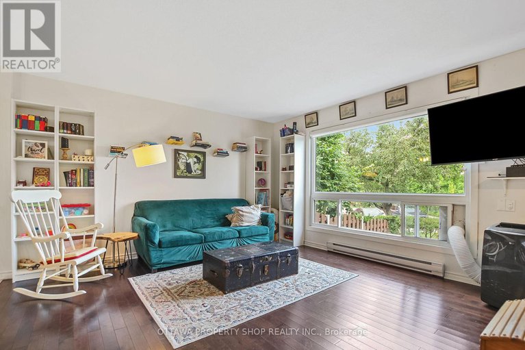 28550900/1f-banner-road/sheahan-estatestrend-village/ottawa/ontario/K2H8T3_10