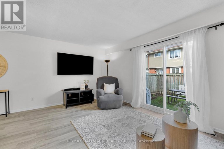 29023435/b-479-moodie-drive/arbeatha-park/ottawa/ontario/K2H8T7_13