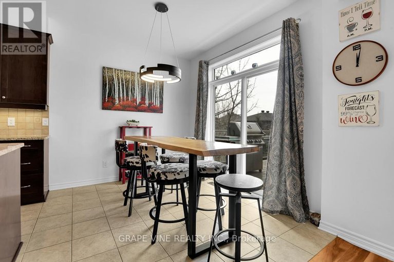 29590569/517-overland-drive/stittsville-north/ottawa/ontario/K2S0C2_9