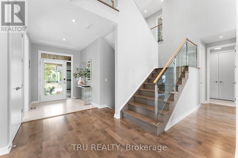 29255060/250-sunnyridge-crescent/emerald-meadowstrailwest/ottawa/ontario/K2M0H3_21