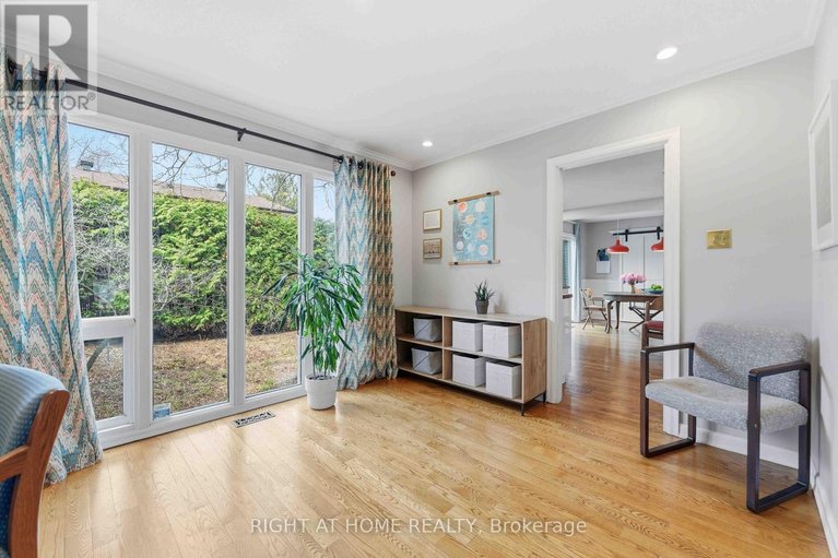 29633174/45-banting-way/beaverbrook/ottawa/ontario/K2K1P7_12