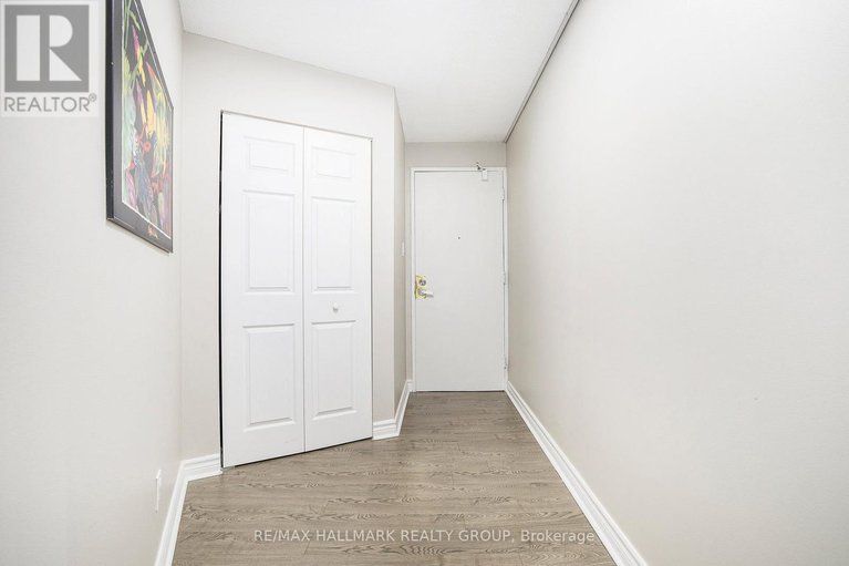 29411753/1005-1380-prince-of-wales-drive/carleton-square/ottawa/ontario/K2C3N5_7