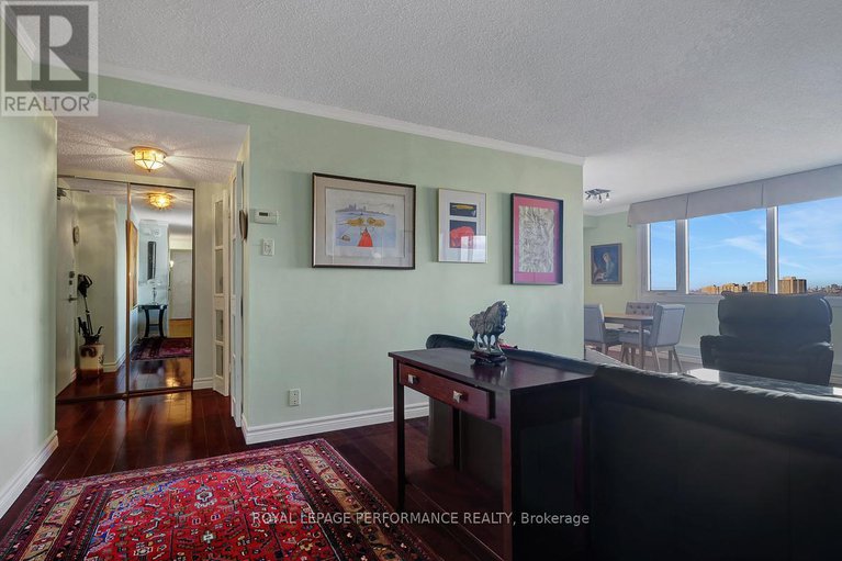 28285240/2105-2625-regina-street/lincoln-heights/ottawa/ontario/K2B5W8_3