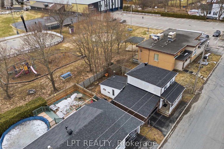 29572535/46-mill-street/vankleek-hill/champlain/ontario/K0B1R0_32