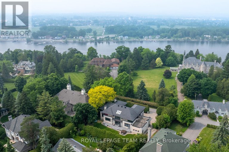 28493969/725-manor-avenue/rockcliffe/ottawa/ontario/K1M0E4_6