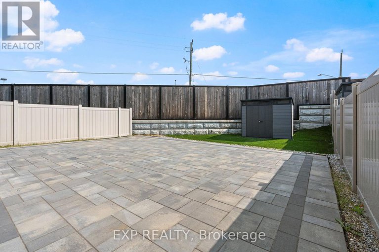 28811431/25-stanhope-court/stonebridge/ottawa/ontario/K2J6S2_50