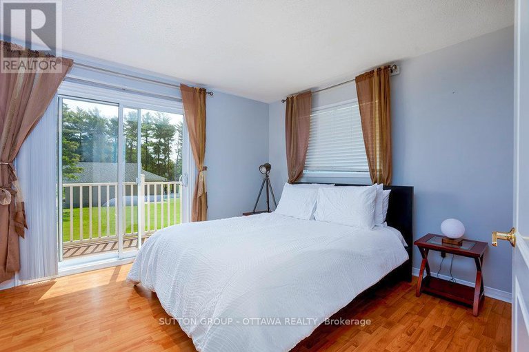 28548965/223-des-outaouais-street/town-of-rockland/clarence-rockland/ontario/K4K1G2_22