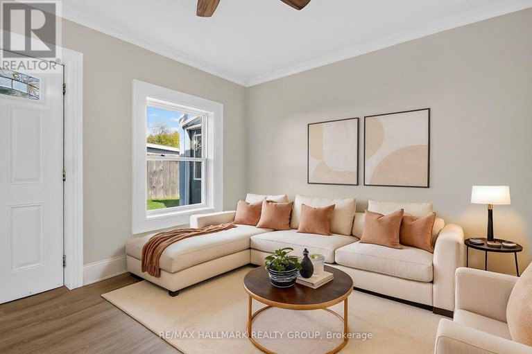 28983025/45-carleton-street/almonte/mississippi-mills/ontario/K0A1A0_7