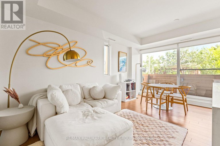 29444670/207-135-barrette-street/vanier/ottawa/ontario/K1L7Z9_35