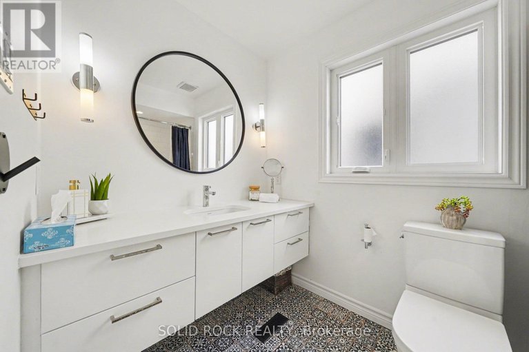 29444283/51-pemberton-crescent/manordale/ottawa/ontario/K2G4Y9_49