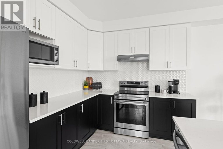 28450240/10-racemose-street/half-moon-bay/ottawa/ontario/K2J6Z9_15