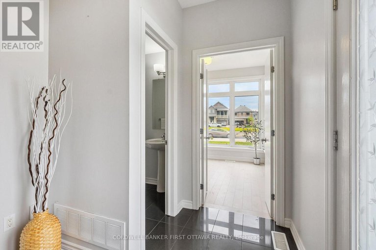 28347275/612-chaperal-private/avalon-west/ottawa/ontario/K4A0Y2_4