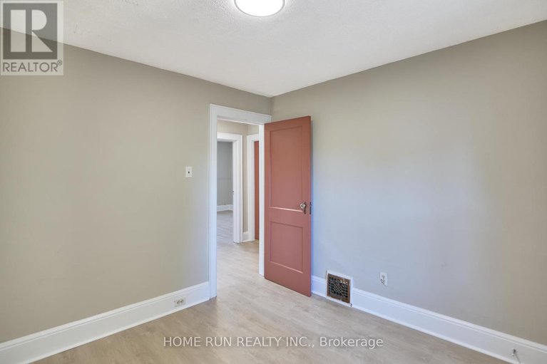 28928273/473-parkdale-avenue/hintonburg/ottawa/ontario/K1Y1H5_24