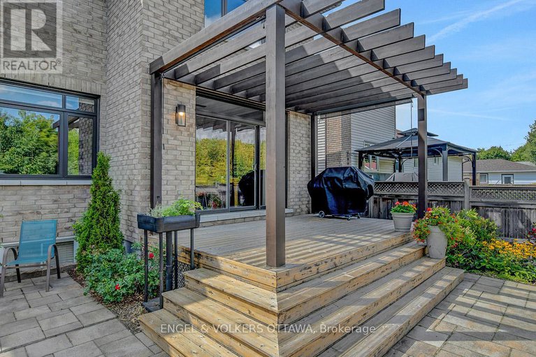 29353199/3681-eureka-avenue-e/blossom-parkleitrim/ottawa/ontario/K1T1L5_43