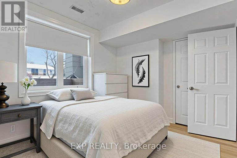 29195503/4-1220-mcwatters-road/queensway-terrace-southridgeview/ottawa/ontario/K2C3Y1_15