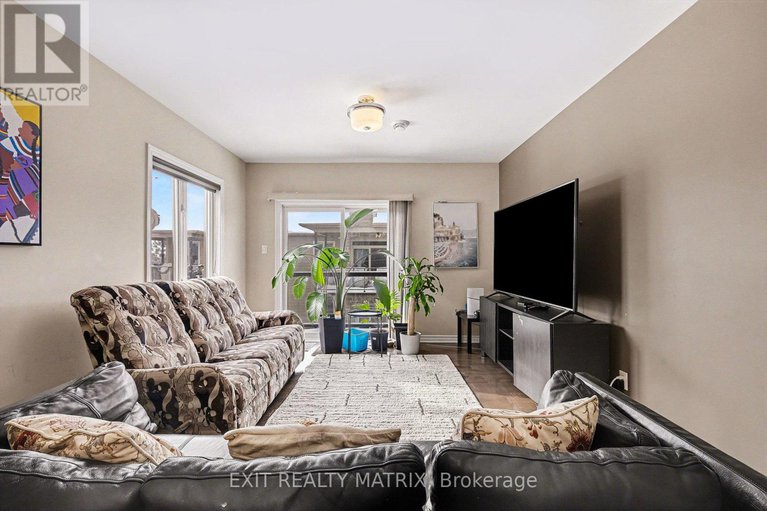 29312326/305-300-solstice-crescent/embrun/russell/ontario/K0A1W0_14