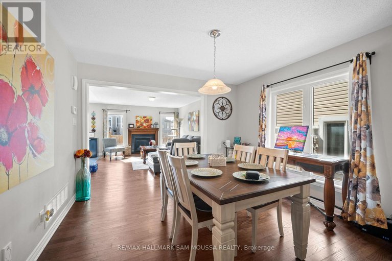 28482187/111-santolina-street/stittsville-north/ottawa/ontario/K2S0W9_6