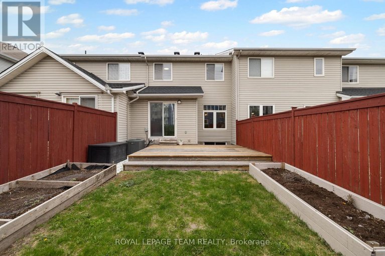 29688485/189-gray-crescent/beaverbrook/ottawa/ontario/K2K3L8_37