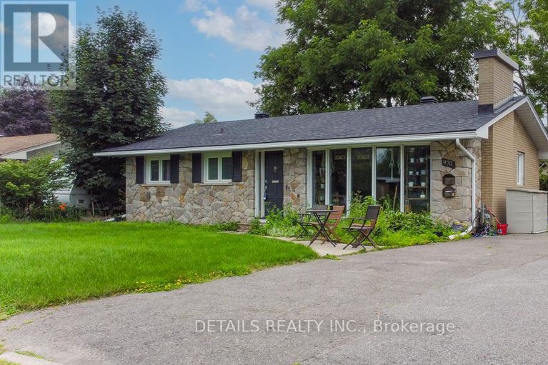 28359249/970-shamir-avenue/elmvale-acresurbandale/ottawa/ontario/K1G2T2_2