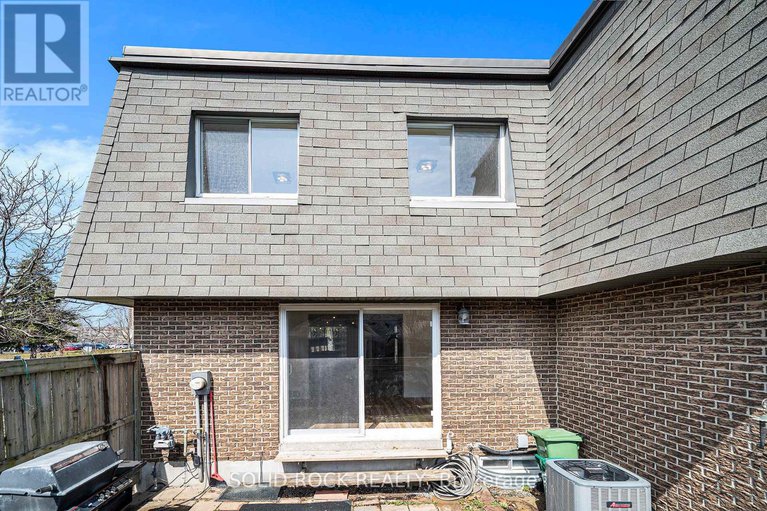 28238414/1-1641-heatherington-road/heron-gateindustrial-park/ottawa/ontario/K1V8V8_15