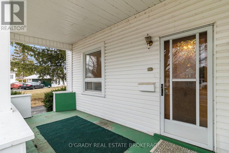 29613065/26-brouse-drive-e/iroquois/south-dundas/ontario/K0E1K0_11