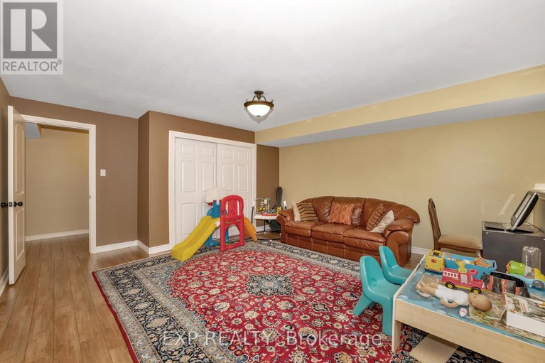 28473825/104-sentinel-pine-way/huntley-ward-south-east/ottawa/ontario/K0A1L0_35