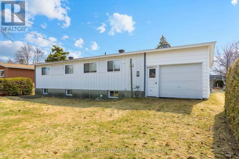 29612098/57-sullivan-avenue/meadowlandscrestview/ottawa/ontario/K2G1V1_34