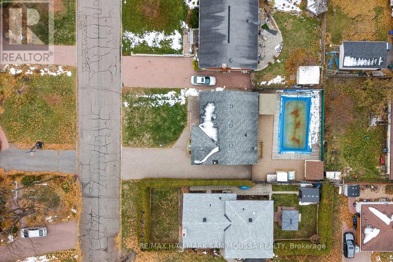 29322926/1208-stanton-road/queensway-terrace-southridgeview/ottawa/ontario/K2C3E2_41