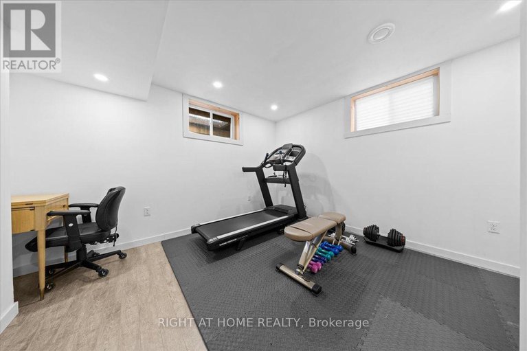 29180745/225-mica-crescent/town-of-rockland/clarence-rockland/ontario/K4K0E3_31