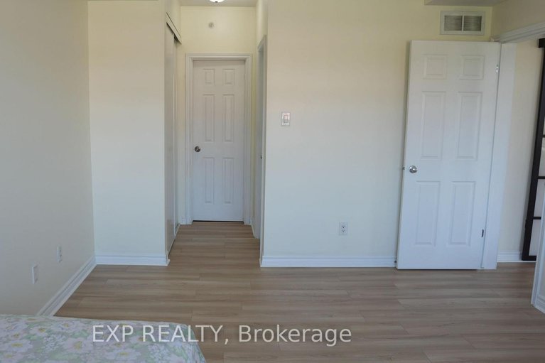 28422243/205-200-glenroy-gilbert-drive/strandherd/ottawa/ontario/K2J5G3_13