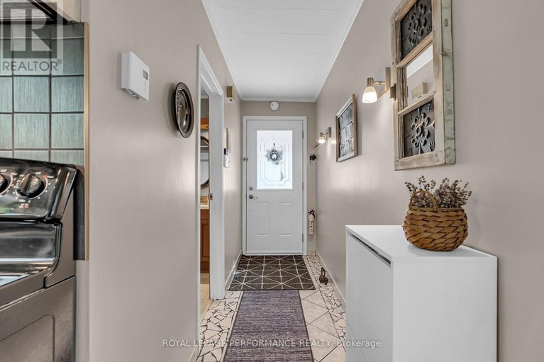 29390221/21052-birch-avenue/south-glengarry-lancaster-twp/south-glengarry/ontario/K0C1N0_12