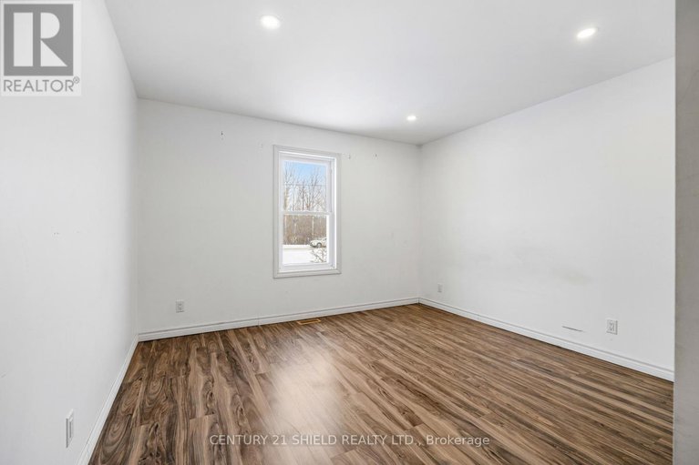 29361636/21992-beauchamp-drive/south-glengarry-lancaster-twp/south-glengarry/ontario/K0C1Z0_21