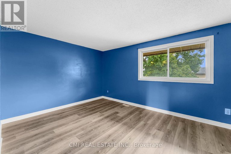 28790260/99-2570-southvale-crescent/sheffield-glenindustrial-park/ottawa/ontario/K1B5B7_18