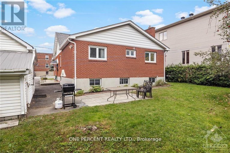 28436232/434-hilson-avenue/westborohampton-park/ottawa/ontario/K1Z6C3_26