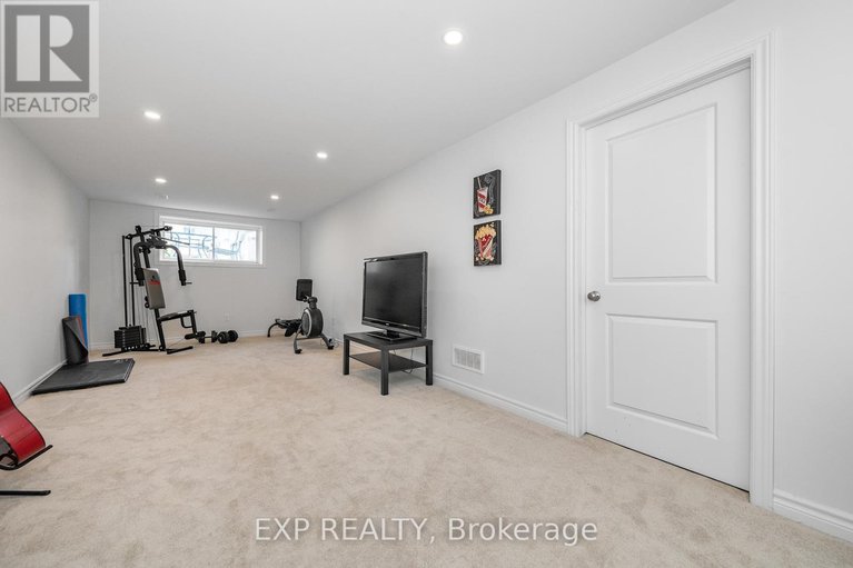 28625668/709-capricorn-circle/riverside-southgloucester-glen/ottawa/ontario/K4M0J5_35