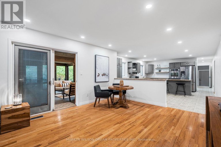 28783066/3-east-healey-avenue/stittsville-south/ottawa/ontario/K2S1J9_18