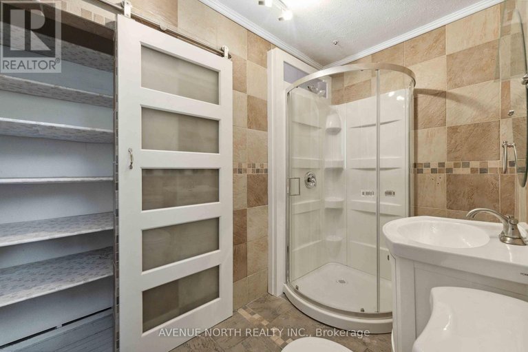 29618052/6958-notre-dame-street/chateauneuf/ottawa/ontario/K1C1H7_18