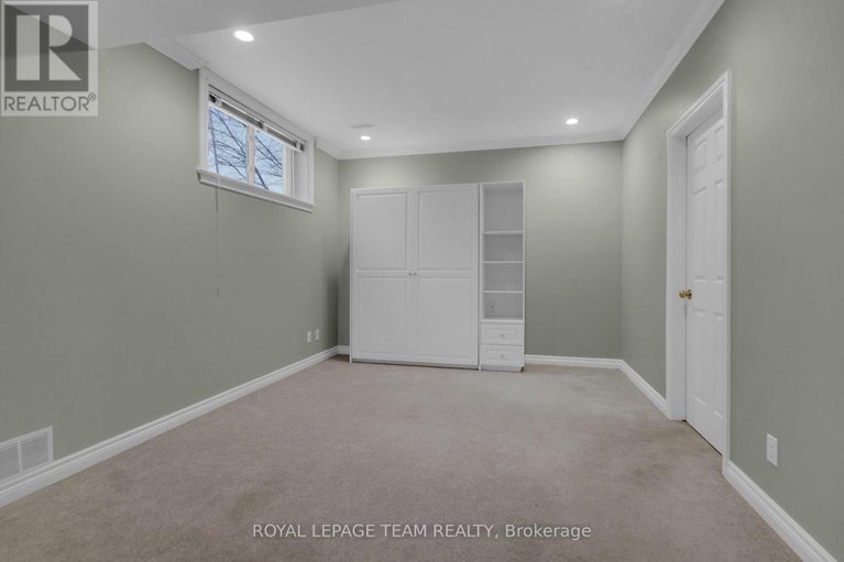 29257028/36-sable-run-drive/stittsville-central/ottawa/ontario/K2S1W8_37