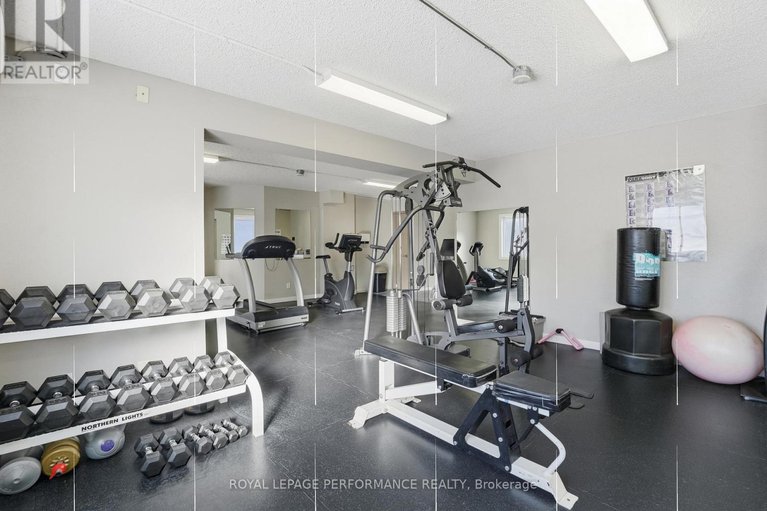 29387660/412-225-alvin-road-n/manor-park/ottawa/ontario/K1L4H6_21