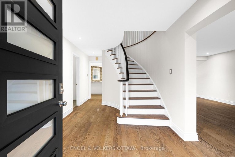 29629040/23-pinecone-trail/stittsville-central/ottawa/ontario/K2S1E1_5