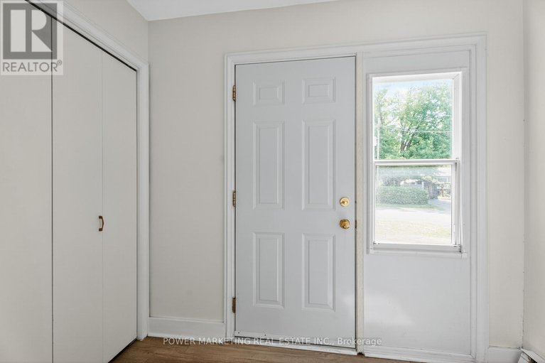 28666860/9-epworth-avenue/meadowlandsst-claire-gardens/ottawa/ontario/K2G2L4_4