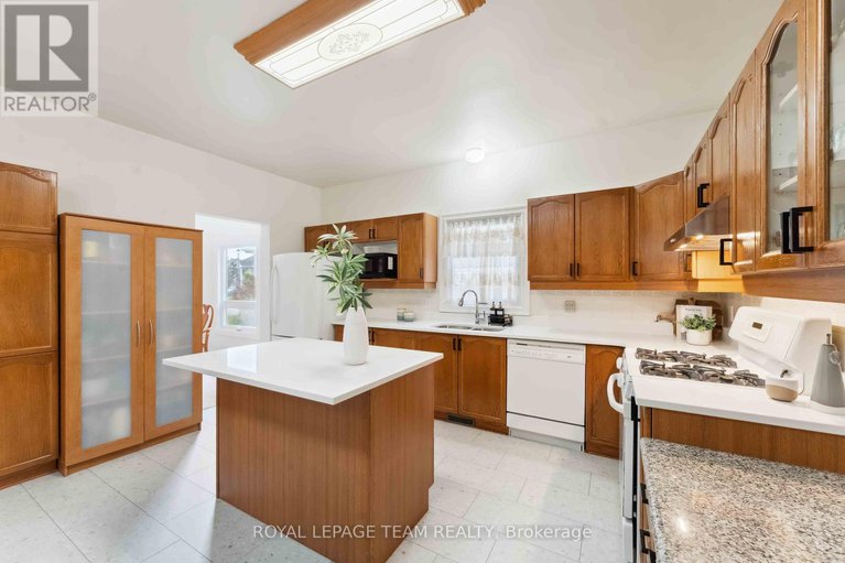 29042876/39-vermont-avenue/barrhaven-east/ottawa/ontario/K2G6M2_15