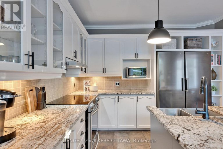 29038838/5-wynridge-place/emerald-meadowstrailwest/ottawa/ontario/K2M2S9_24