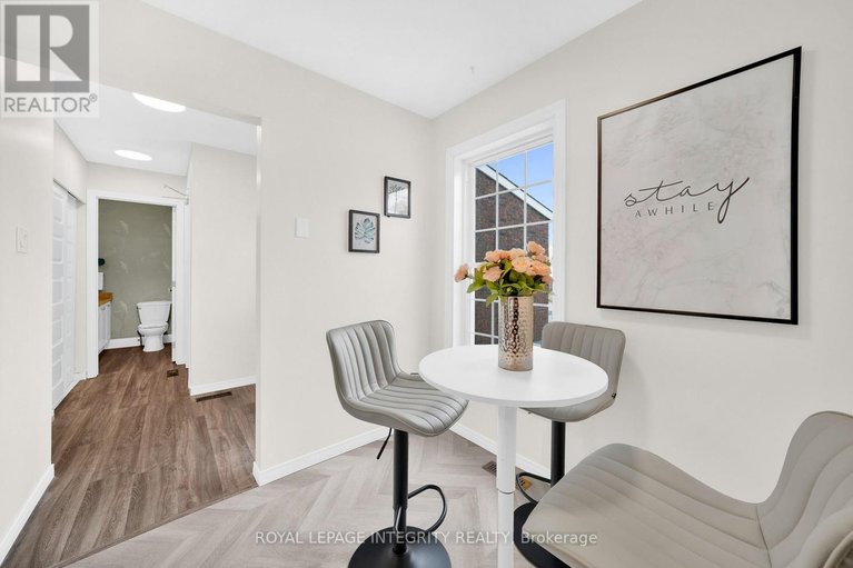 29553910/15-tarquin-crescent/westcliffe-estates/ottawa/ontario/K2H8J7_4