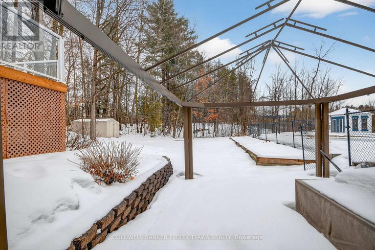 29480327/2960-ernside-crescent/cumberland-estates/ottawa/ontario/K4C1B6_46