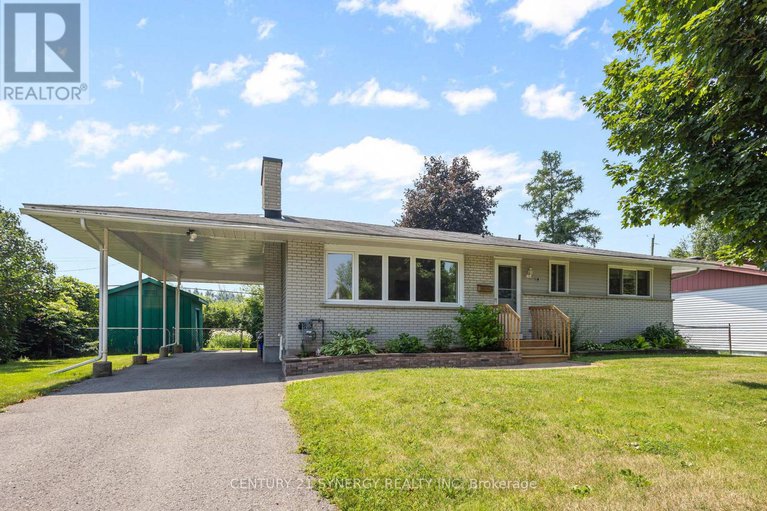 28631237/20-parkside-crescent/meadowlandscrestview/ottawa/ontario/K2G3B5_40