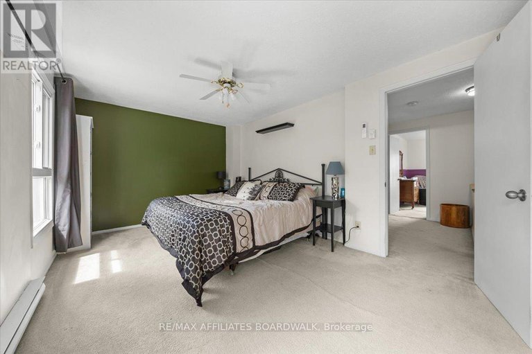 28397301/40-3239-bannon-way/blossom-parkkemp-parkfindlay-creek/ottawa/ontario/K1T1T2_18