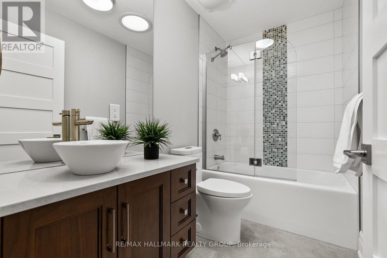 29249192/217-belford-crescent/westborohampton-park/ottawa/ontario/K1Z7A9_22